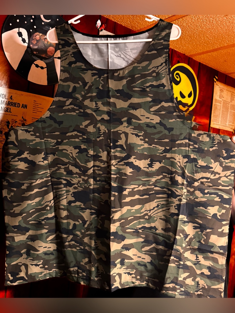 Camo Sleeveless Tank Top - Olive Green Camo